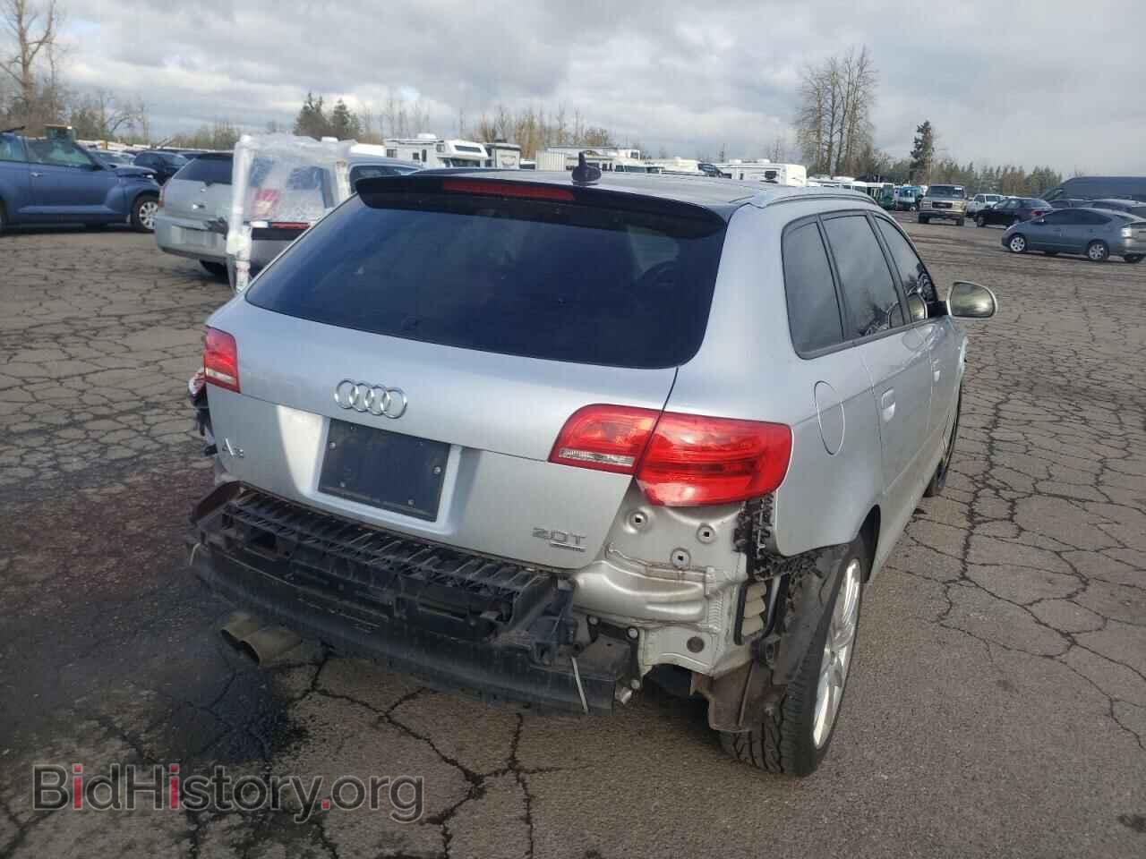 2010 AUDI A3 - VIN: WAUMFAFM5AA136990 - Фото 4