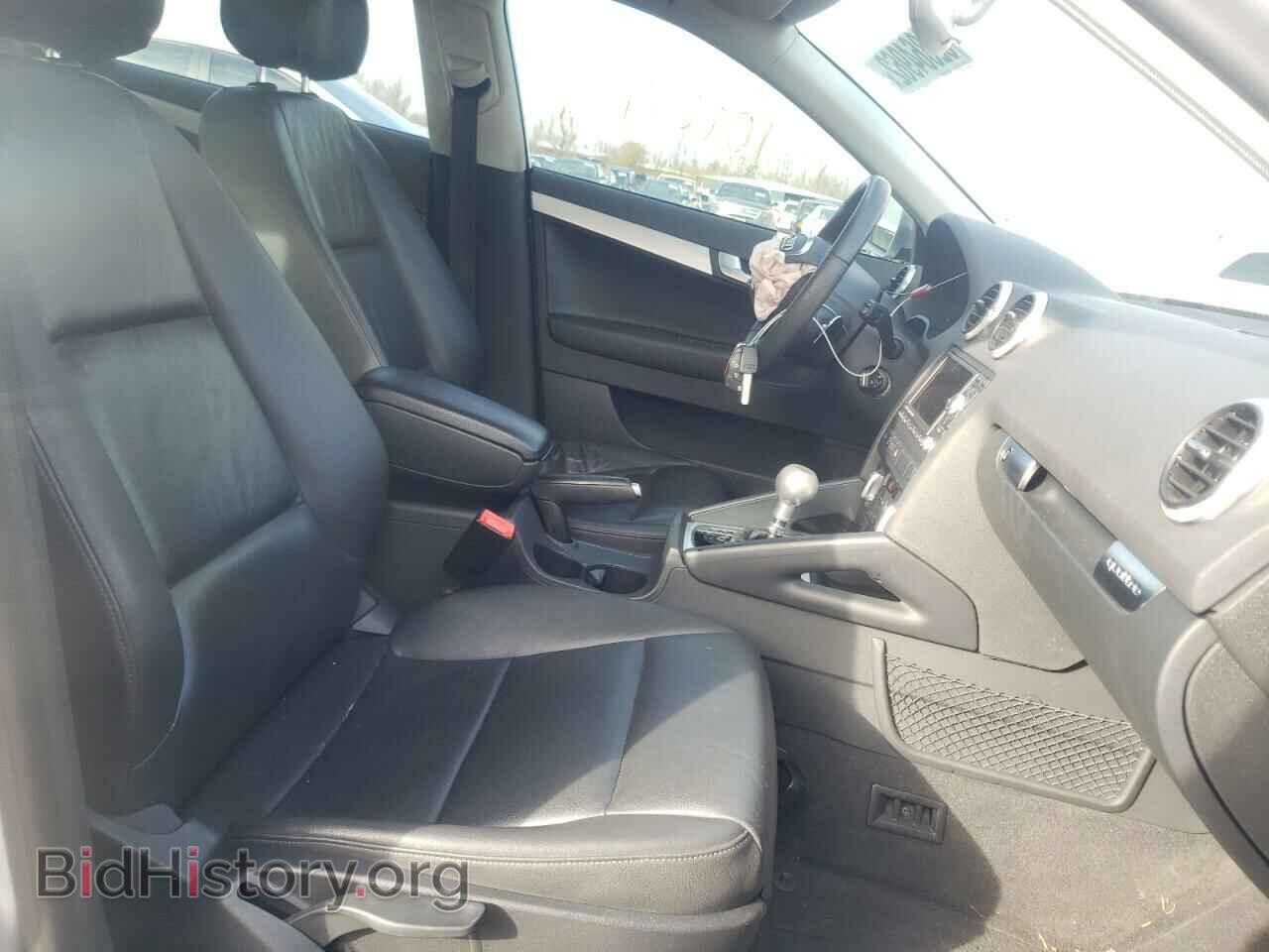 2010 AUDI A3 - VIN: WAUMFAFM5AA136990 - Фото 5
