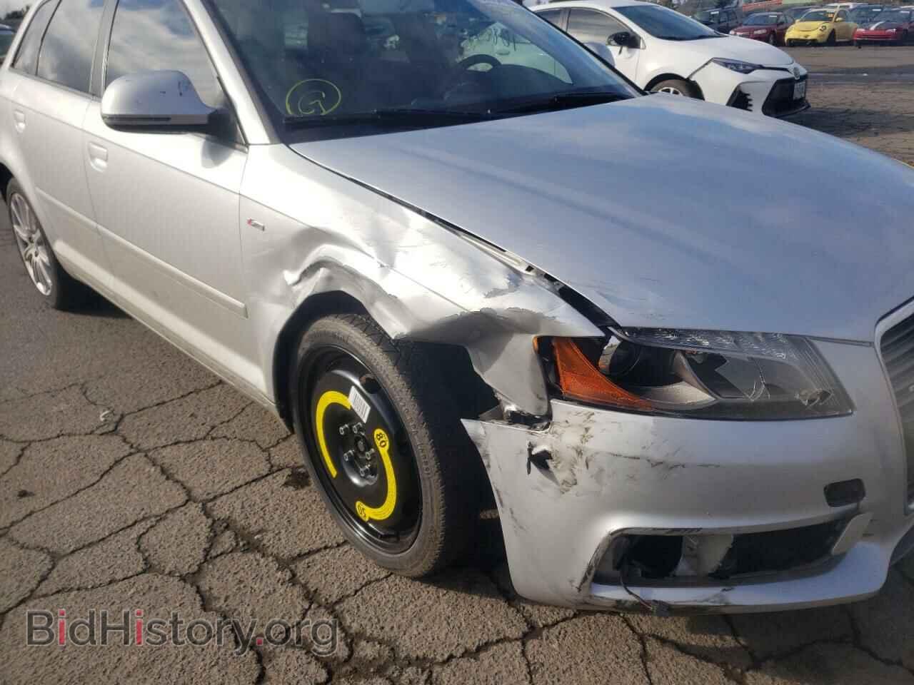 2010 AUDI A3 - VIN: WAUMFAFM5AA136990 - Фото 9