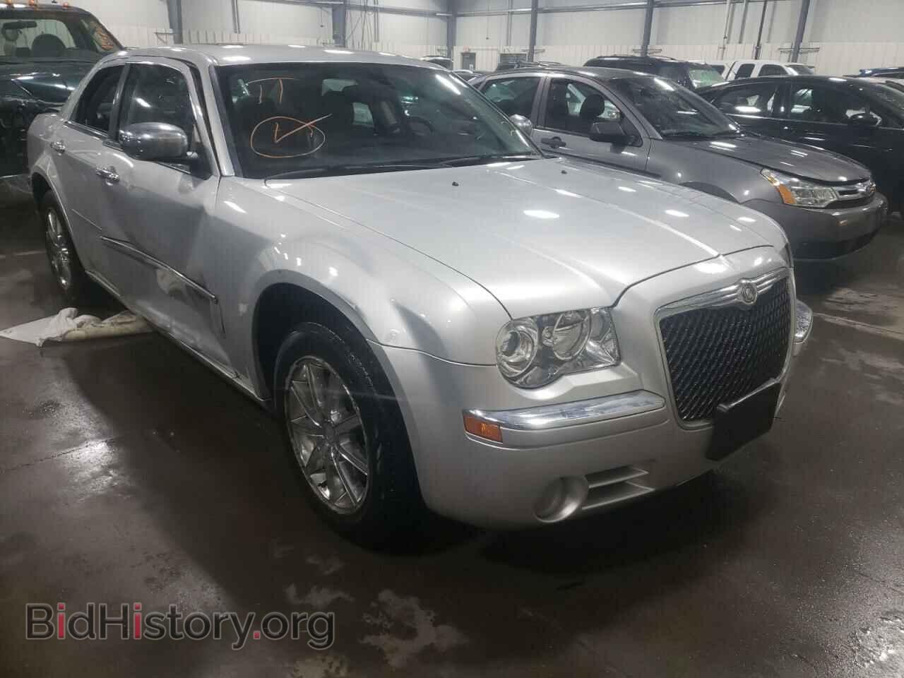 Photo 2C3CK6CT6AH288768 - CHRYSLER 300 2010