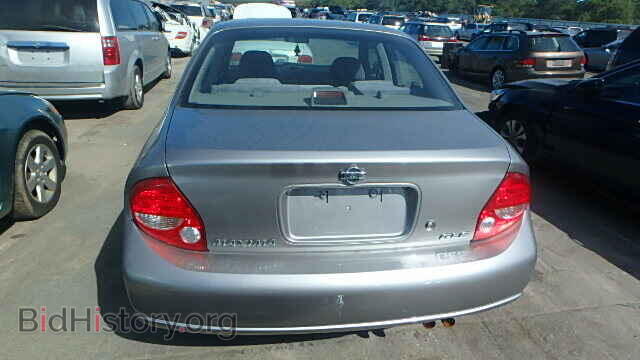 2000 NISSAN MAXIMA - VIN: JN1CA31D3YT703070 - Photo 10
