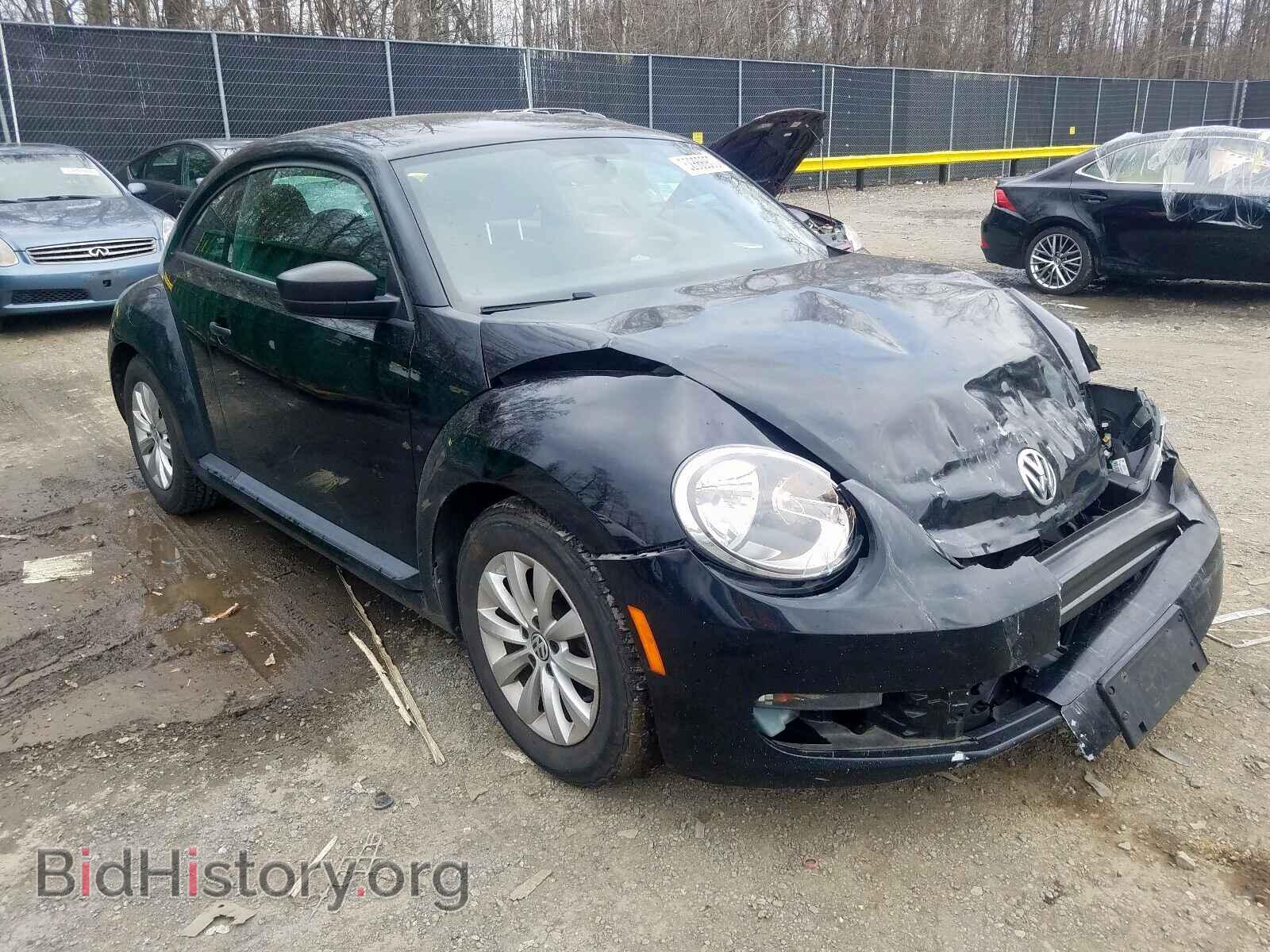 Фотография 3VWFP7AT2EM607185 - VOLKSWAGEN BEETLE 2014