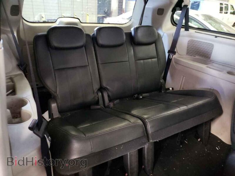 2010 Chrysler MINIVAN (VIN 2A4RR8DX0AR398878) — photo 9 of 10