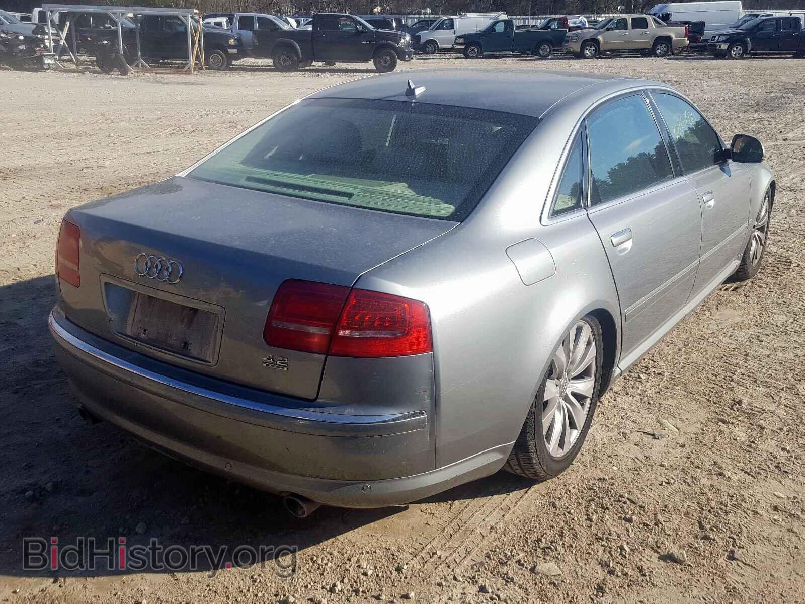 2010 AUDI A8 - VIN: WAURVAFA8AN005690 - Photo 4