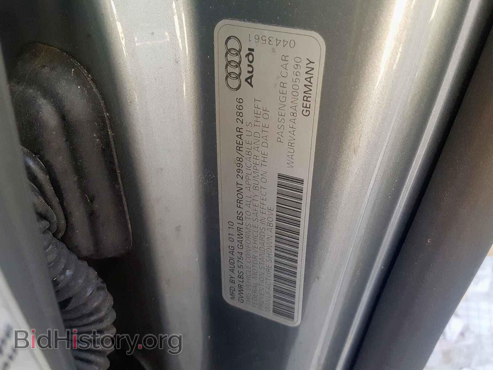 2010 AUDI A8 - VIN: WAURVAFA8AN005690 - Photo 10