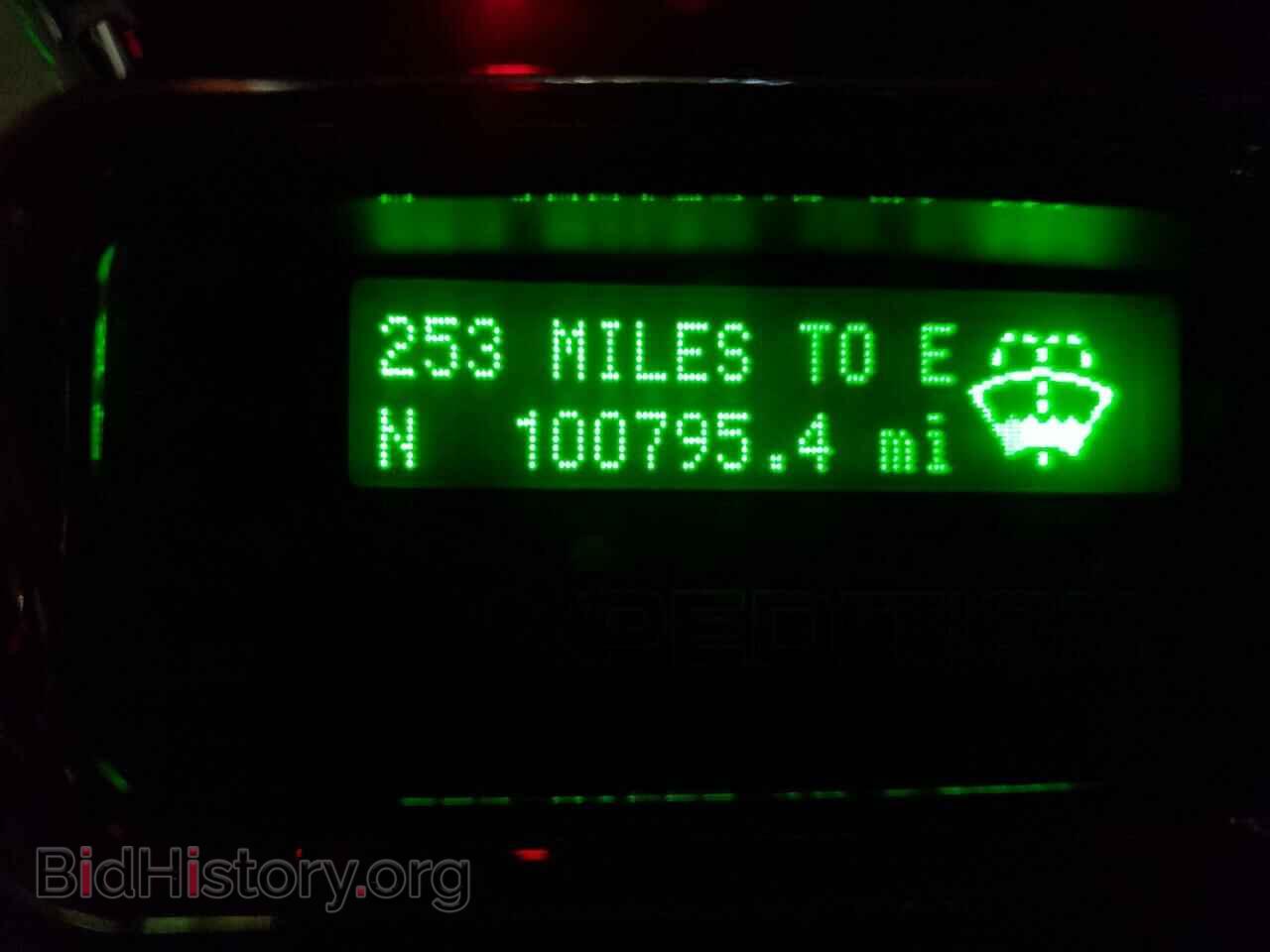 2011 FORD EXPEDITION - VIN: 1FMJU2A51BEF21888 - Фото 8