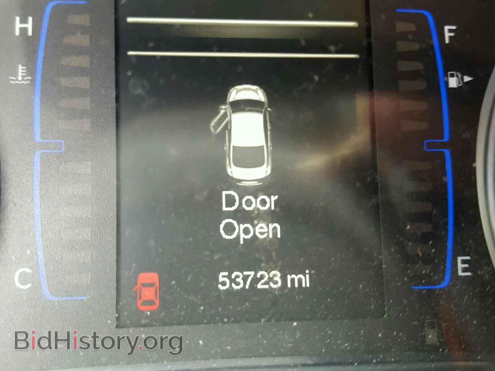 2015 CHRYSLER 200 - VIN: 1C3CCCAB8FN553114 - Фото 8