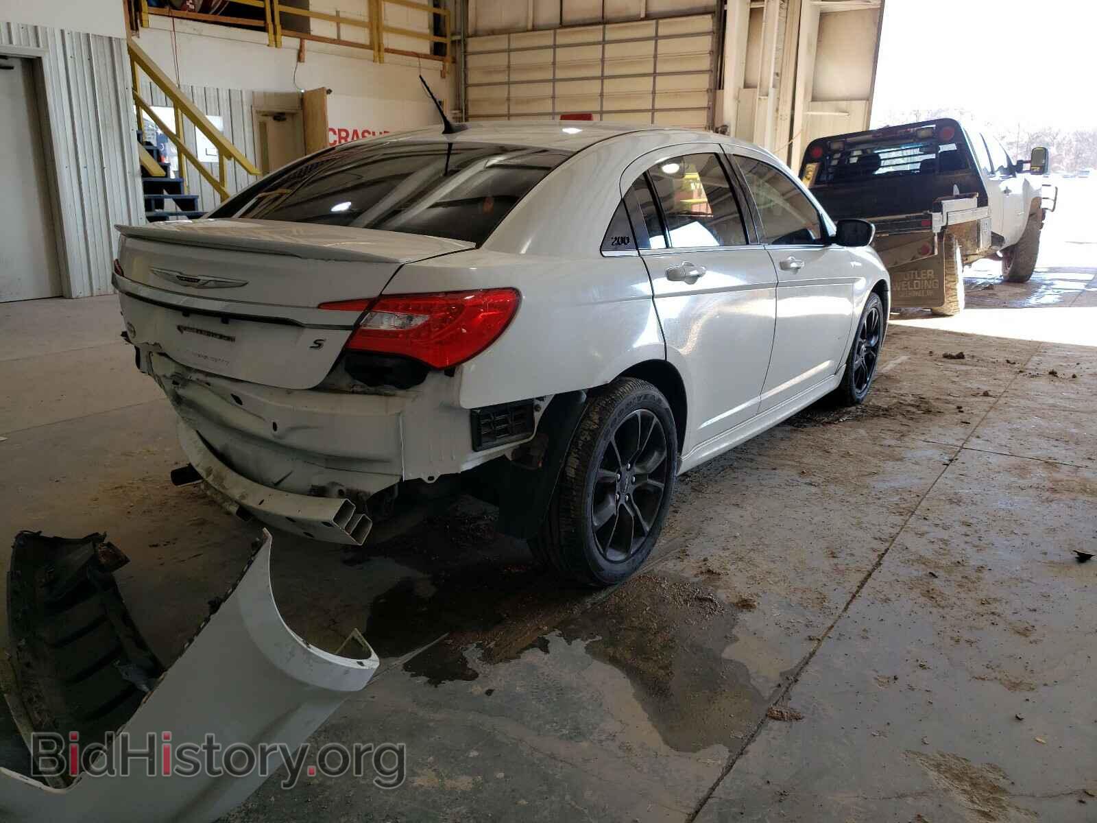 2014 CHRYSLER 200 - VIN: 1C3CCBCG1EN187109 - Фото 4
