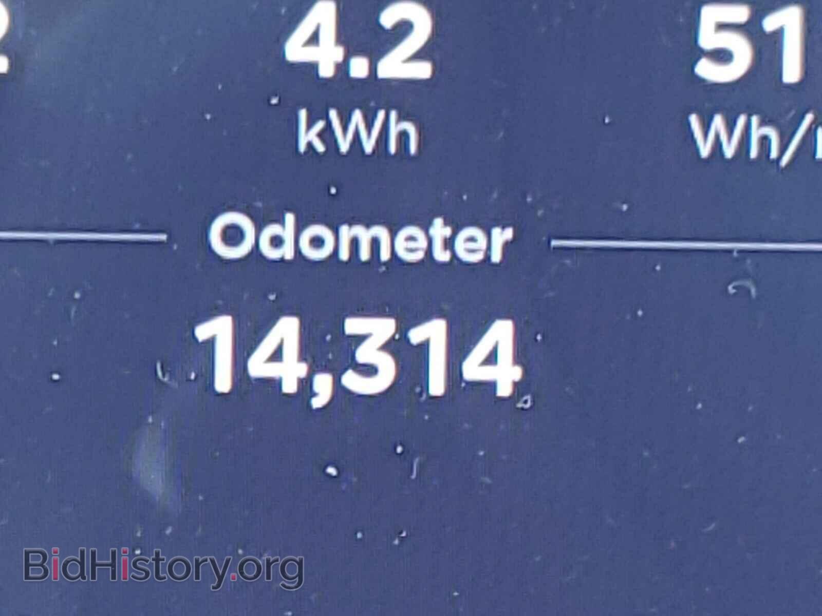 2017 TESLA MODEL S - VIN: 5YJSA1E2XHF229840 - Фото 8