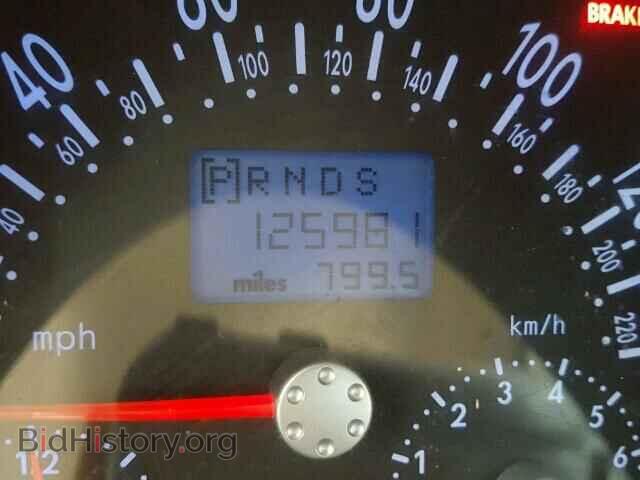 2005 VOLKSWAGEN BEETLE - VIN: 3VWBK31C85M417610 - Фото 8