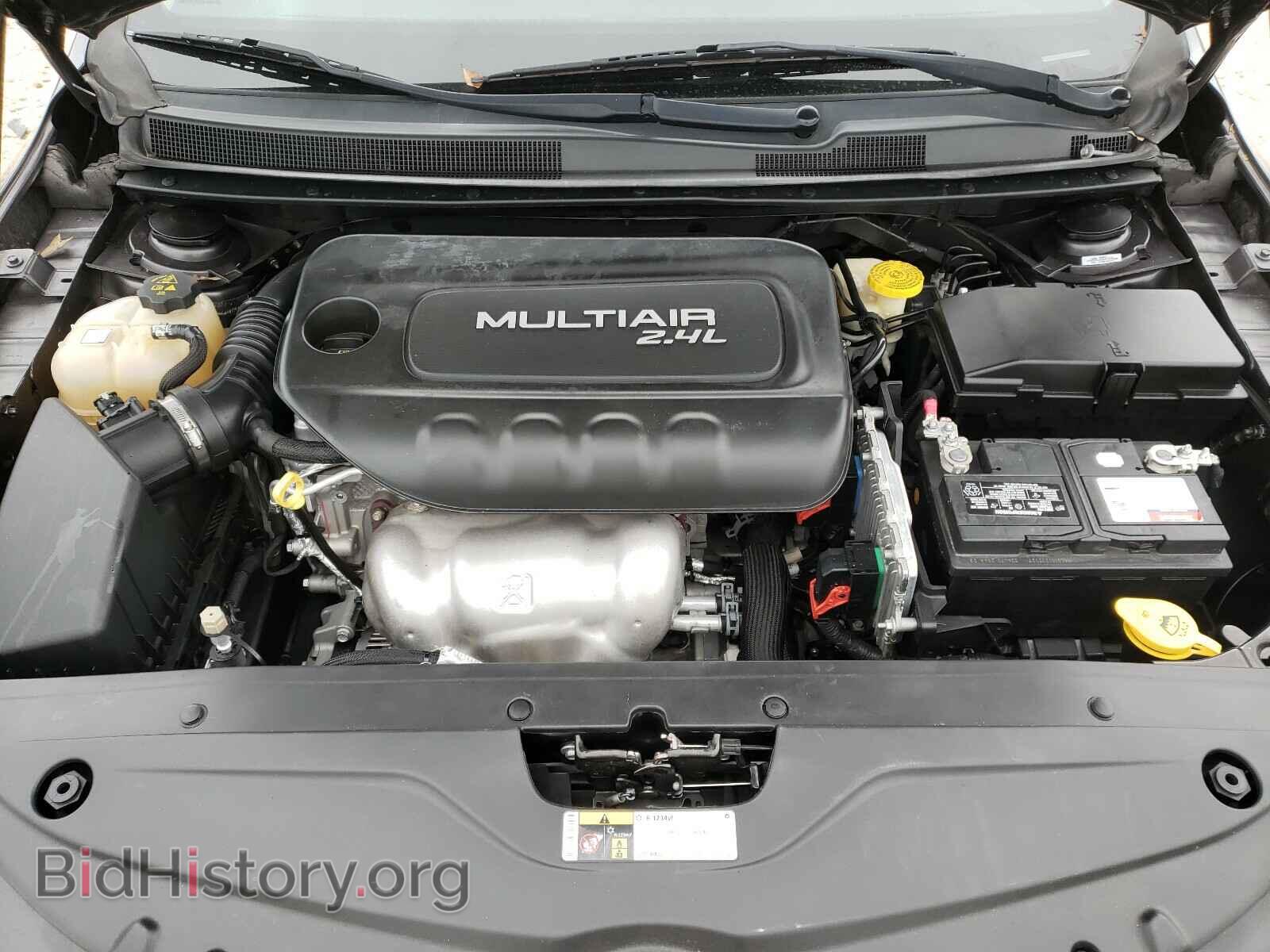 2016 CHRYSLER 200 - VIN: 1C3CCCAB6GN192287 - Фото 7