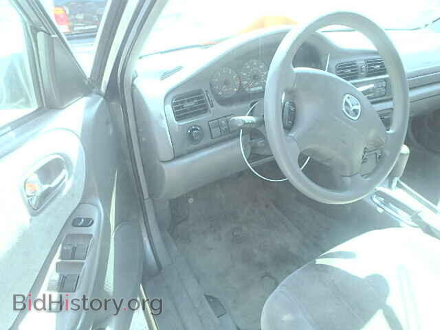 2000 MAZDA 626 - VIN: 1YVGF22C3Y5116270 - Фото 9