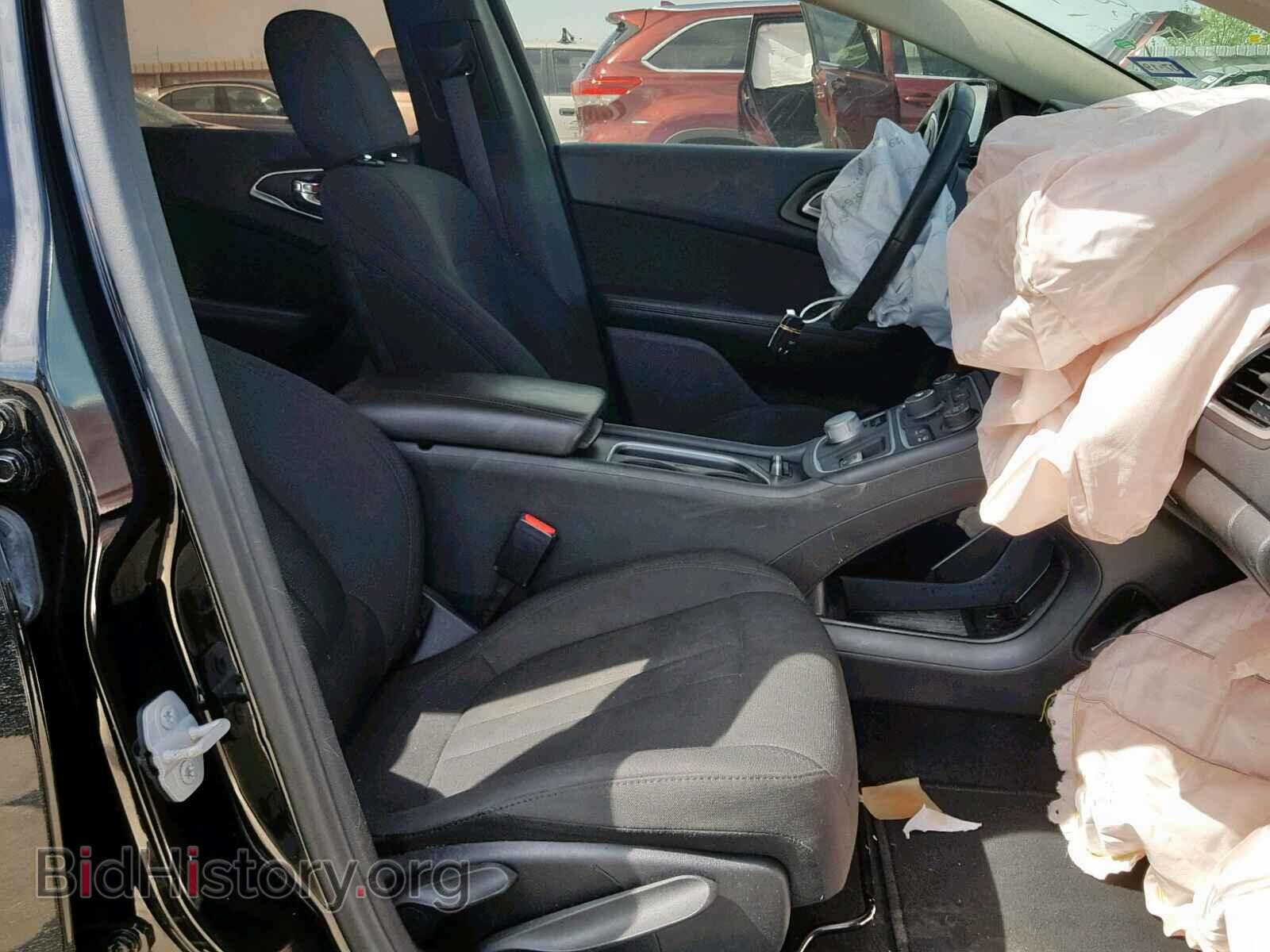 2016 CHRYSLER 200 - VIN: 1C3CCCAB9GN137171 - Photo 5
