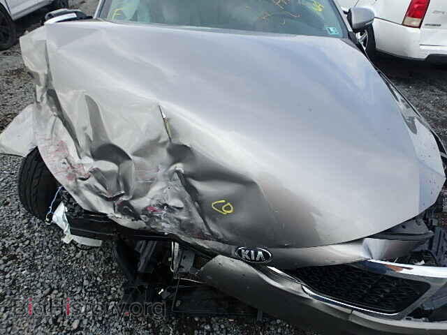 2013 KIA OPTIMA - VIN: 5XXGM4A7XDG181361 - Фото 7