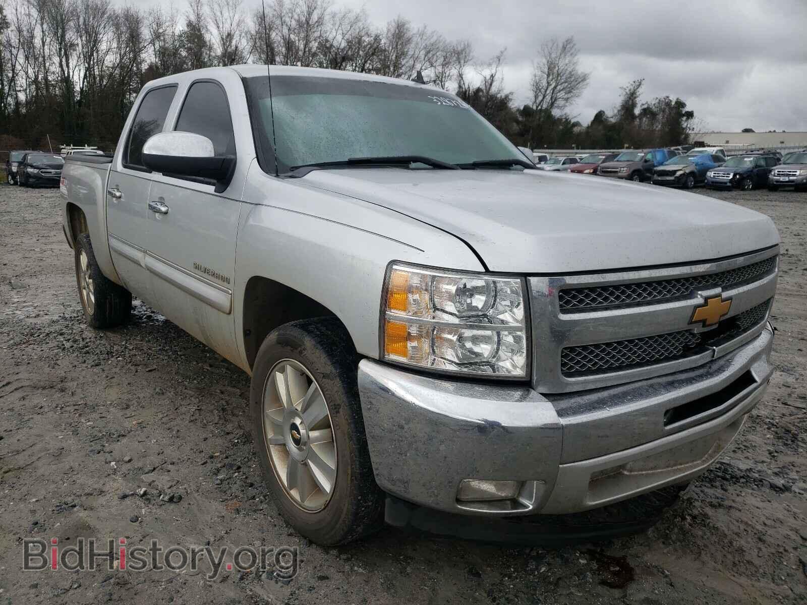 Photo 3GCPCSE09DG355843 - CHEVROLET SILVERADO 2013