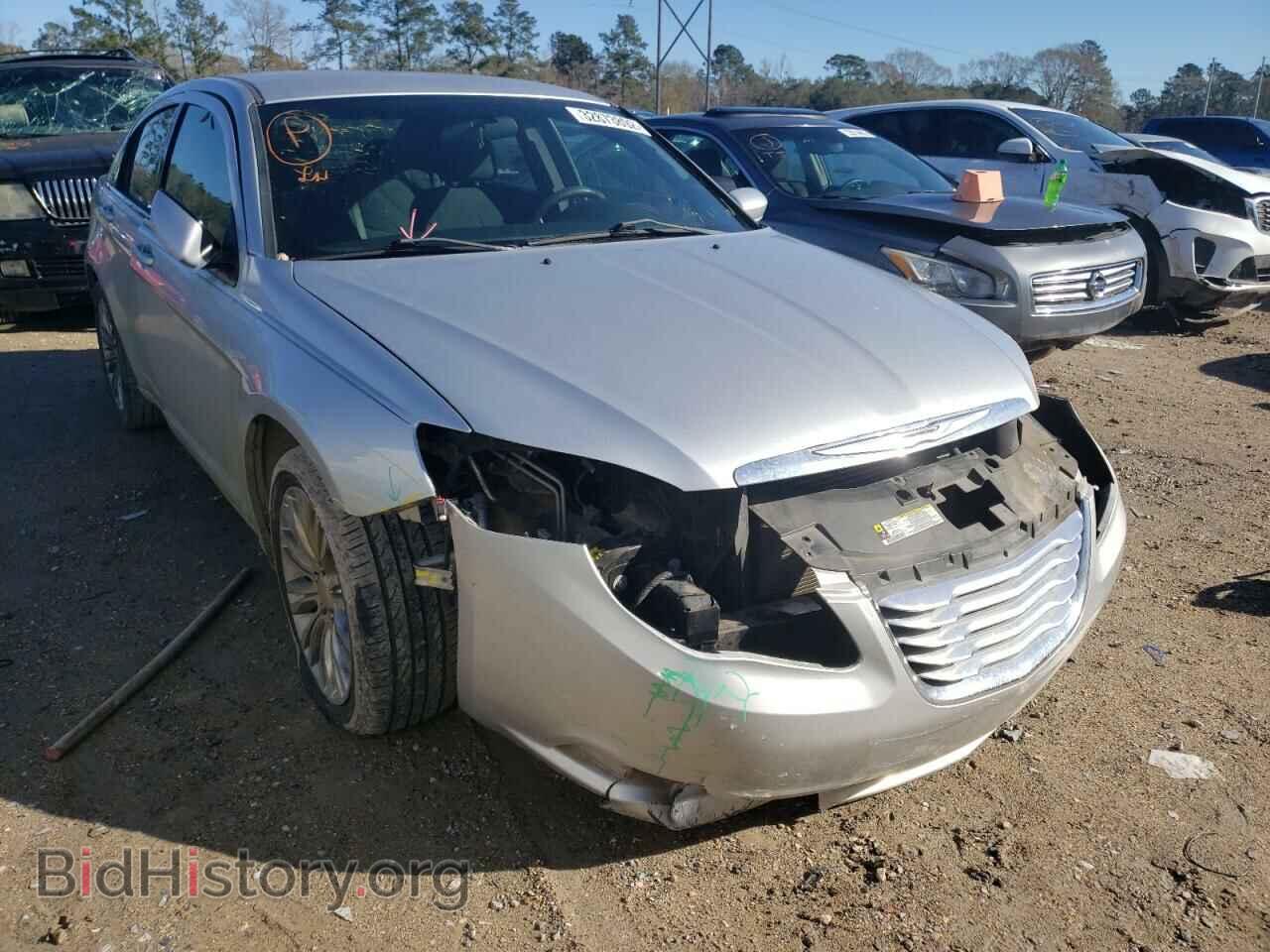 Фотография 1C3CCBABXCN138642 - CHRYSLER 200 2012
