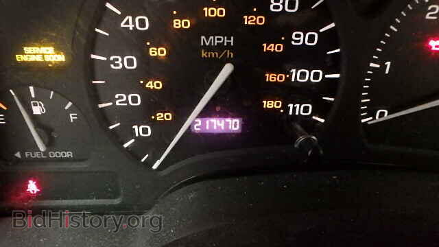 2001 SATURN SL/SL1/SL2 - VIN: 1G8ZH52801Z304968 - Фото 8
