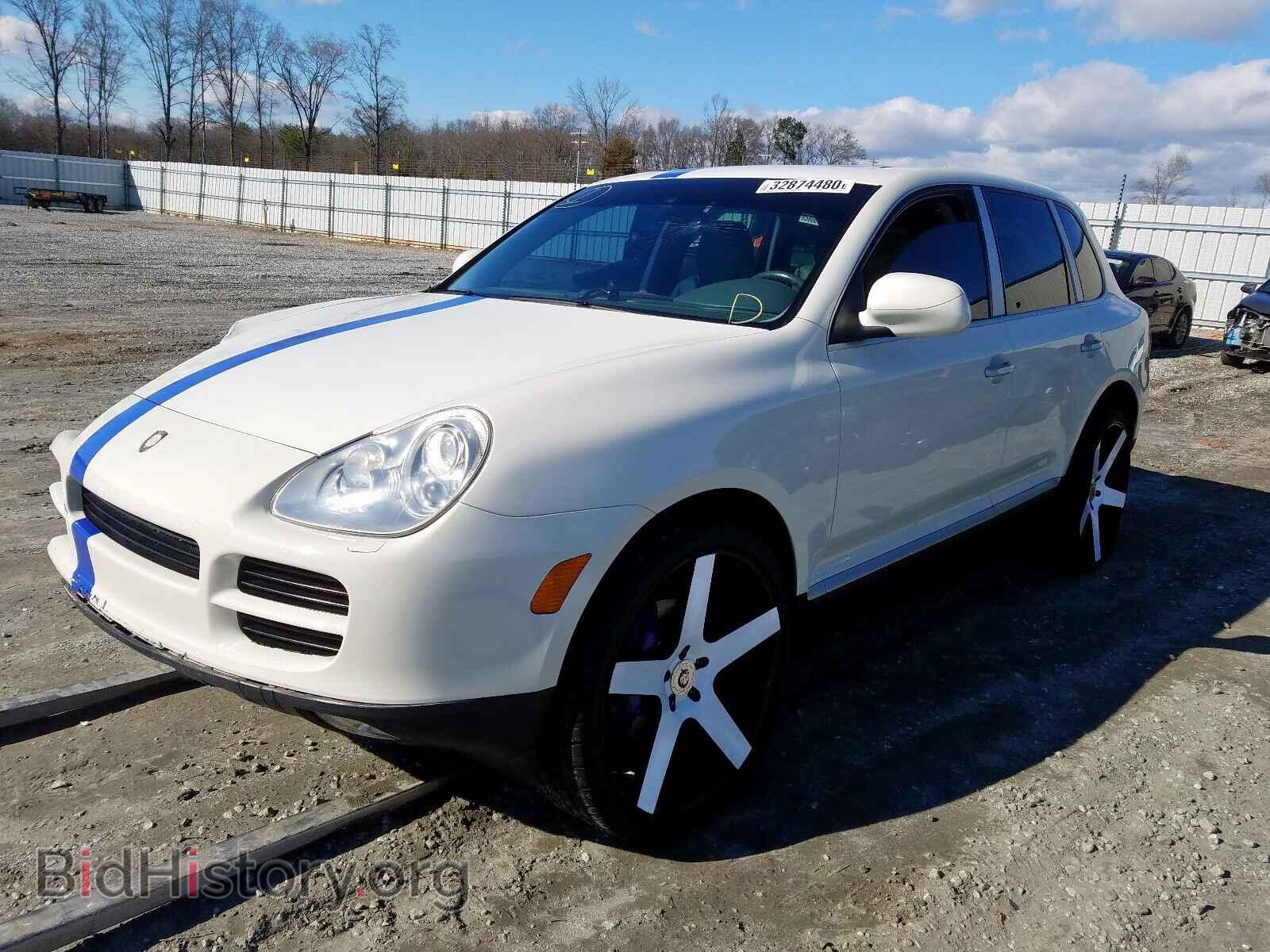 2004 PORSCHE CAYENNE - VIN: WP1AB29P94LA66723 - Photo 2