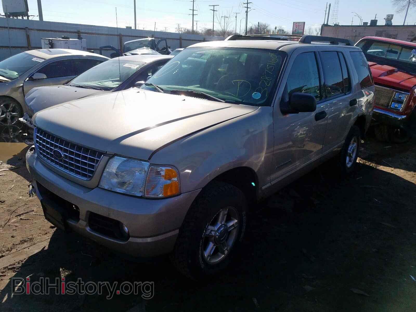 2005 FORD EXPLORER - VIN: 1FMZU73K65UA02428 - Photo 2