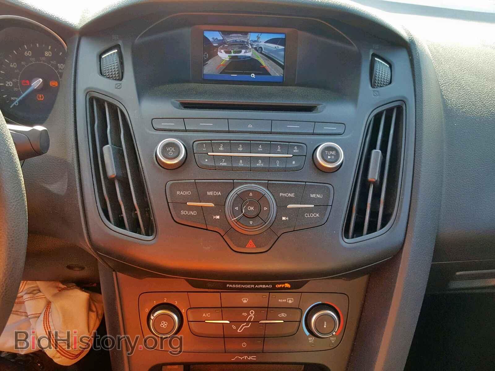 2016 FORD FOCUS - VIN: 1FADP3E23GL275644 - Photo 9