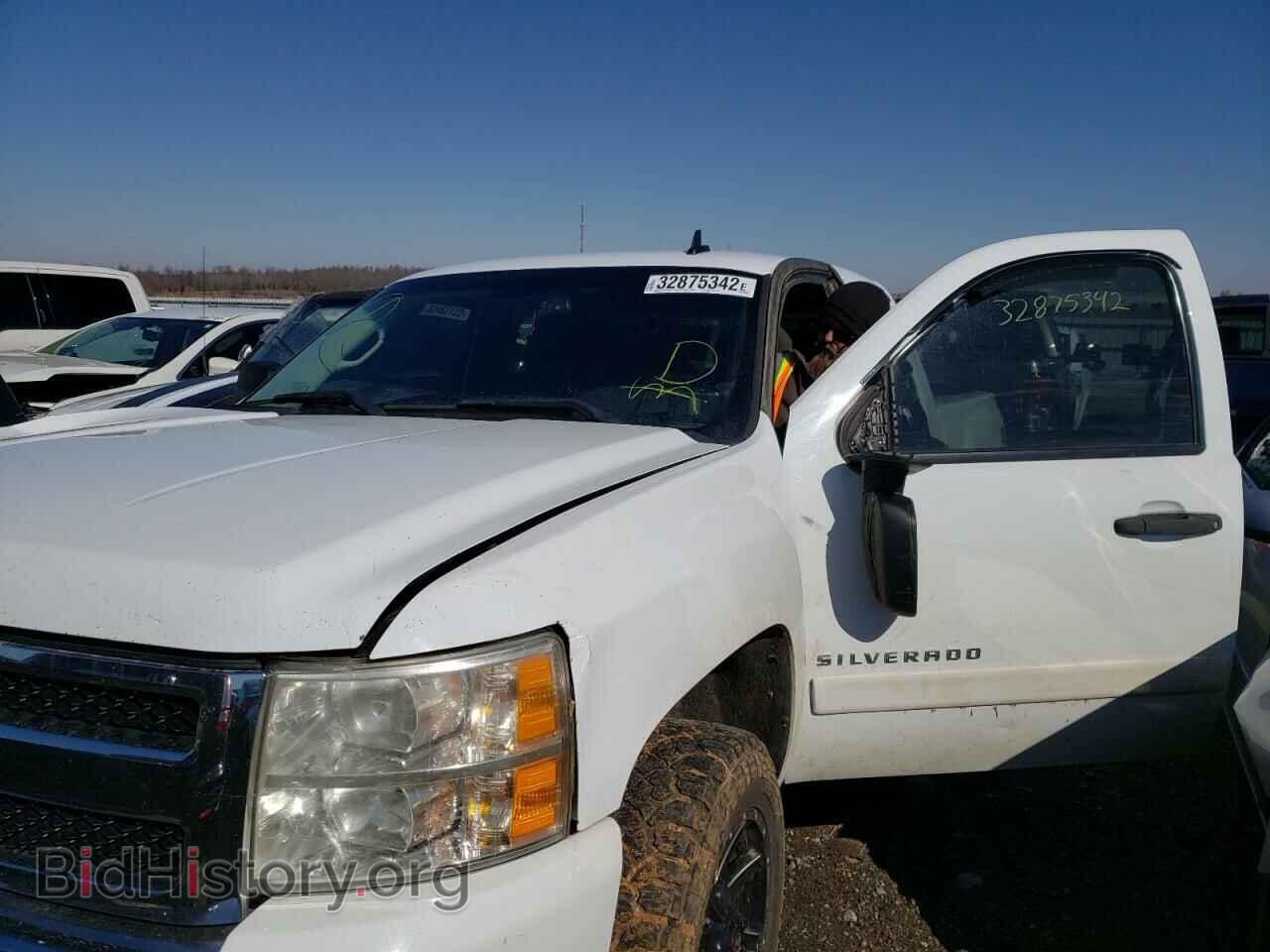 2007 CHEVROLET SILVERADO - VIN: 2GCEK190571675334 - Фото 2
