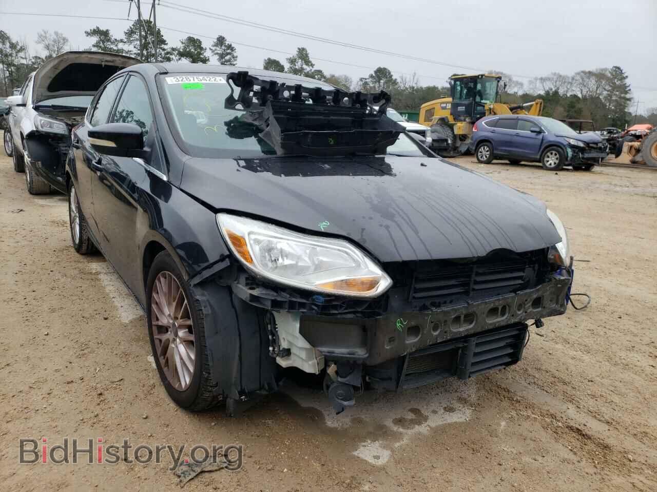 Фотография 1FAHP3M27CL374495 - FORD FOCUS 2012
