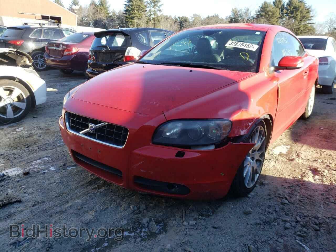 2007 VOLVO C70 - VIN: YV1MC68217J014876 - Фото 2