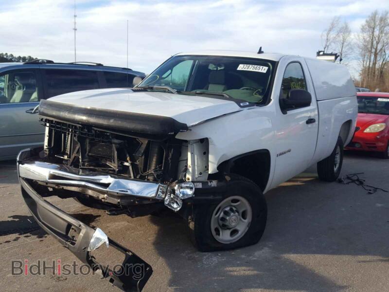 2009 Chevrolet SILVERADO (VIN 1GCHC44K49E104780) — photo 2 of 10