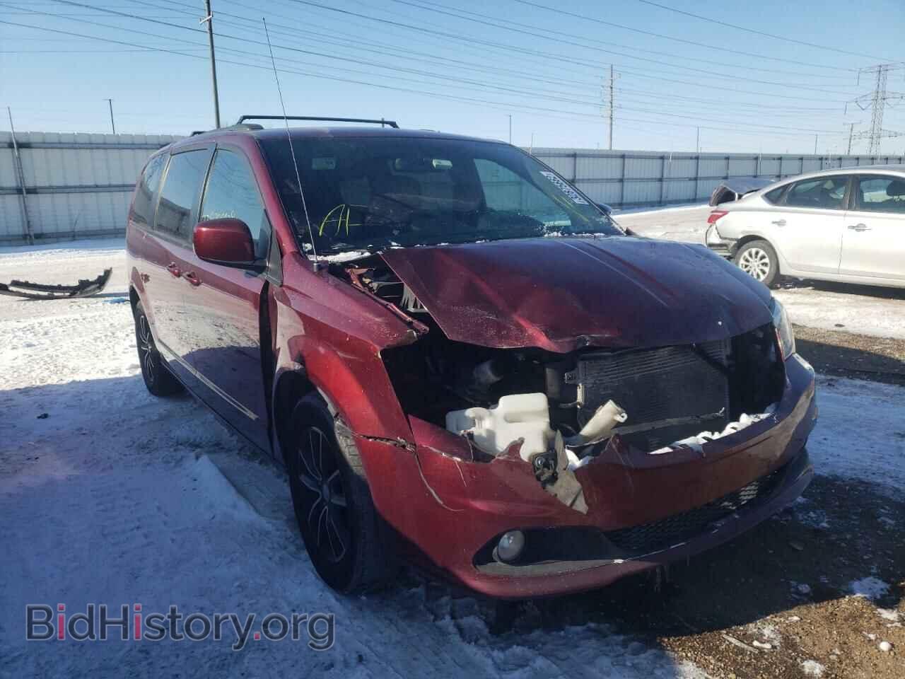 Фотография 2C4RDGEG0JR241106 - DODGE GRAND CARA 2018