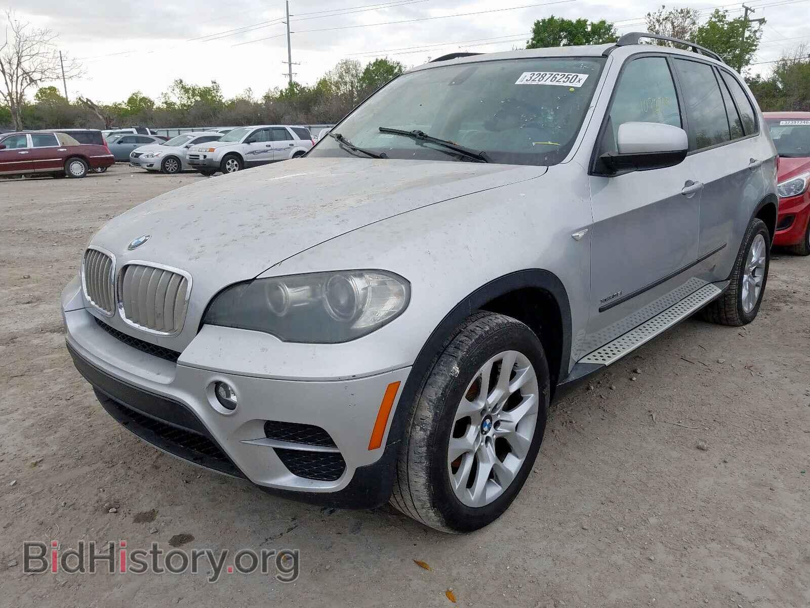2011 BMW X5 - VIN: 5UXZV4C51BL738221 - Фото 2