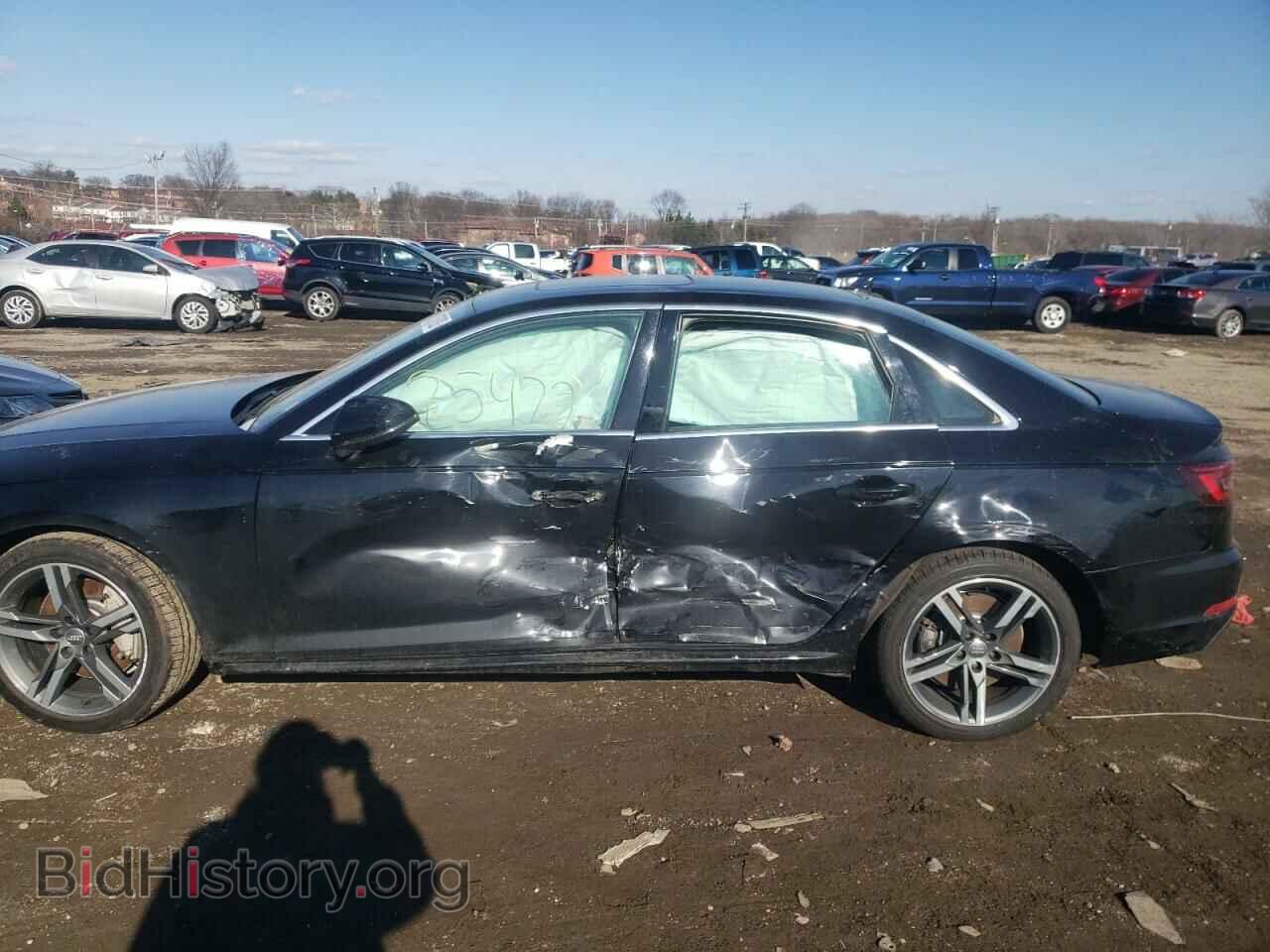 2018 AUDI A4 - VIN: WAUENAF46JA113158 - Фото 9