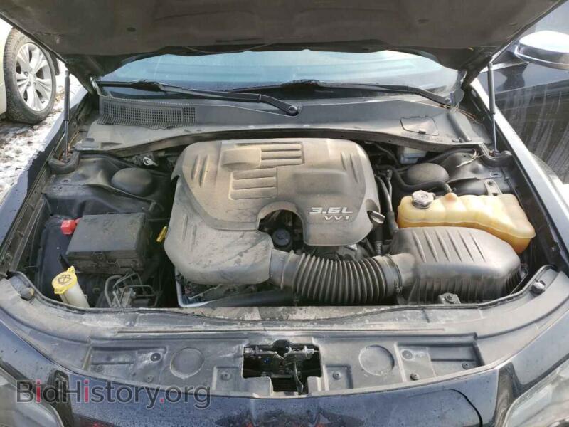 2012 Chrysler 300 (VIN 2C3CCAGG3CH133210) — фото 7 из 10