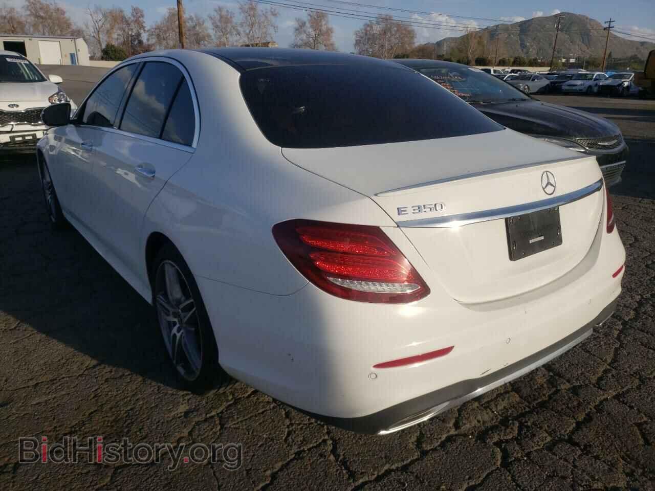 2020 MERCEDES-BENZ E-CLASS - VIN: W1KZF8DB9LA816239 - Фото 3