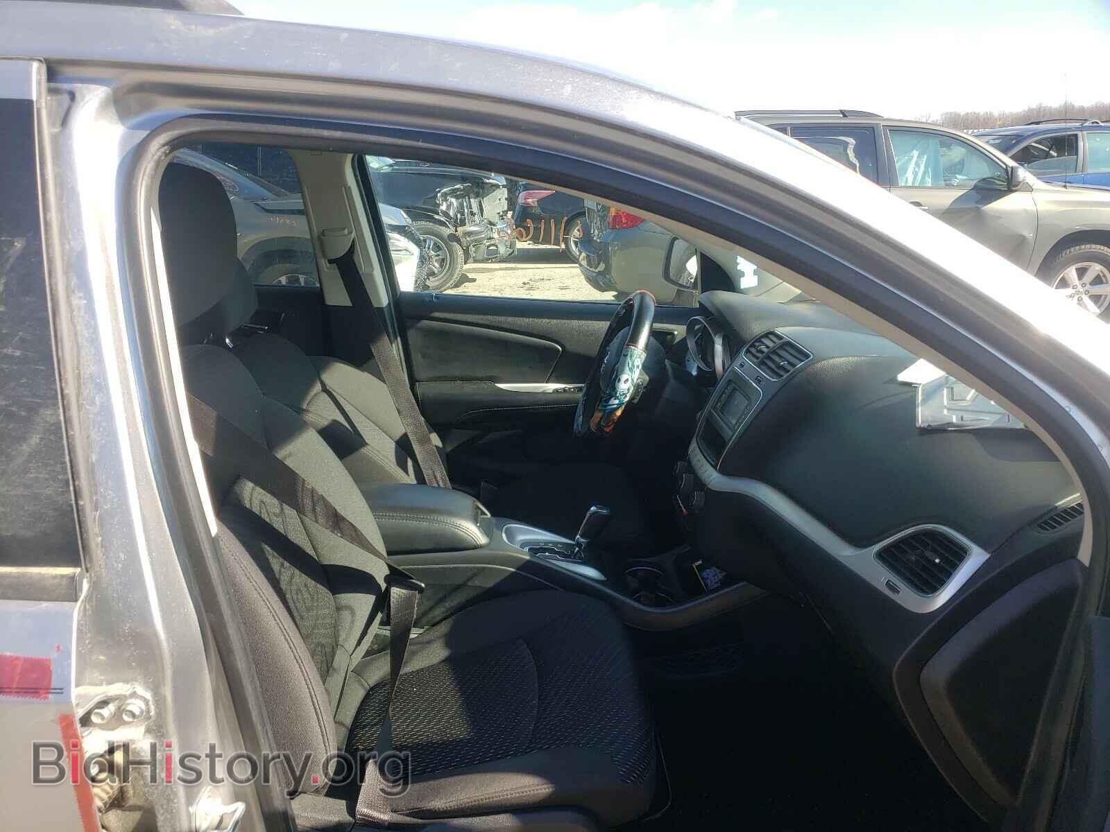 2018 DODGE JOURNEY - VIN: 3C4PDCAB0JT527822 - Фото 5