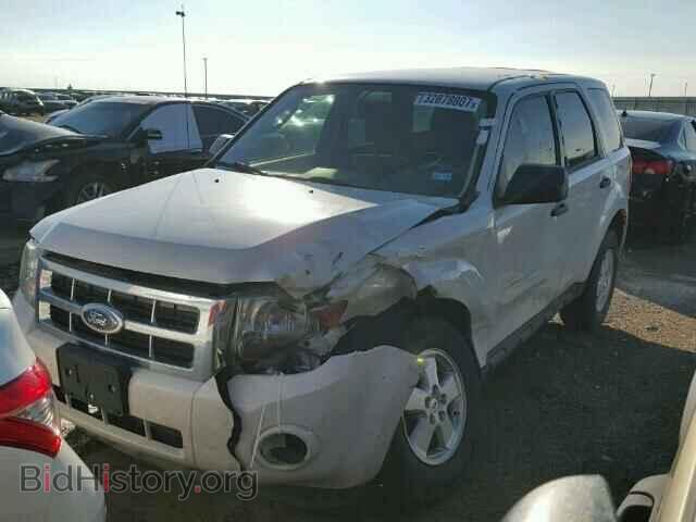 2011 FORD ESCAPE - VIN: 1FMCU0C74BKC23011 - Фото 2