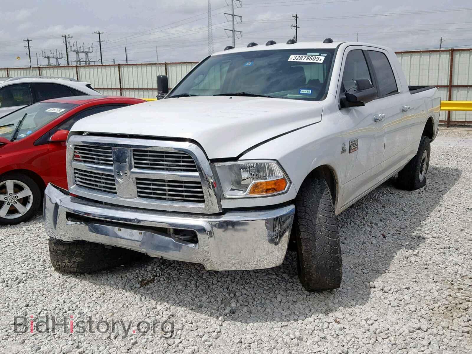 2011 DODGE RAM 2500 - VIN: 3D7UT2HL8BG529445 - Фото 2