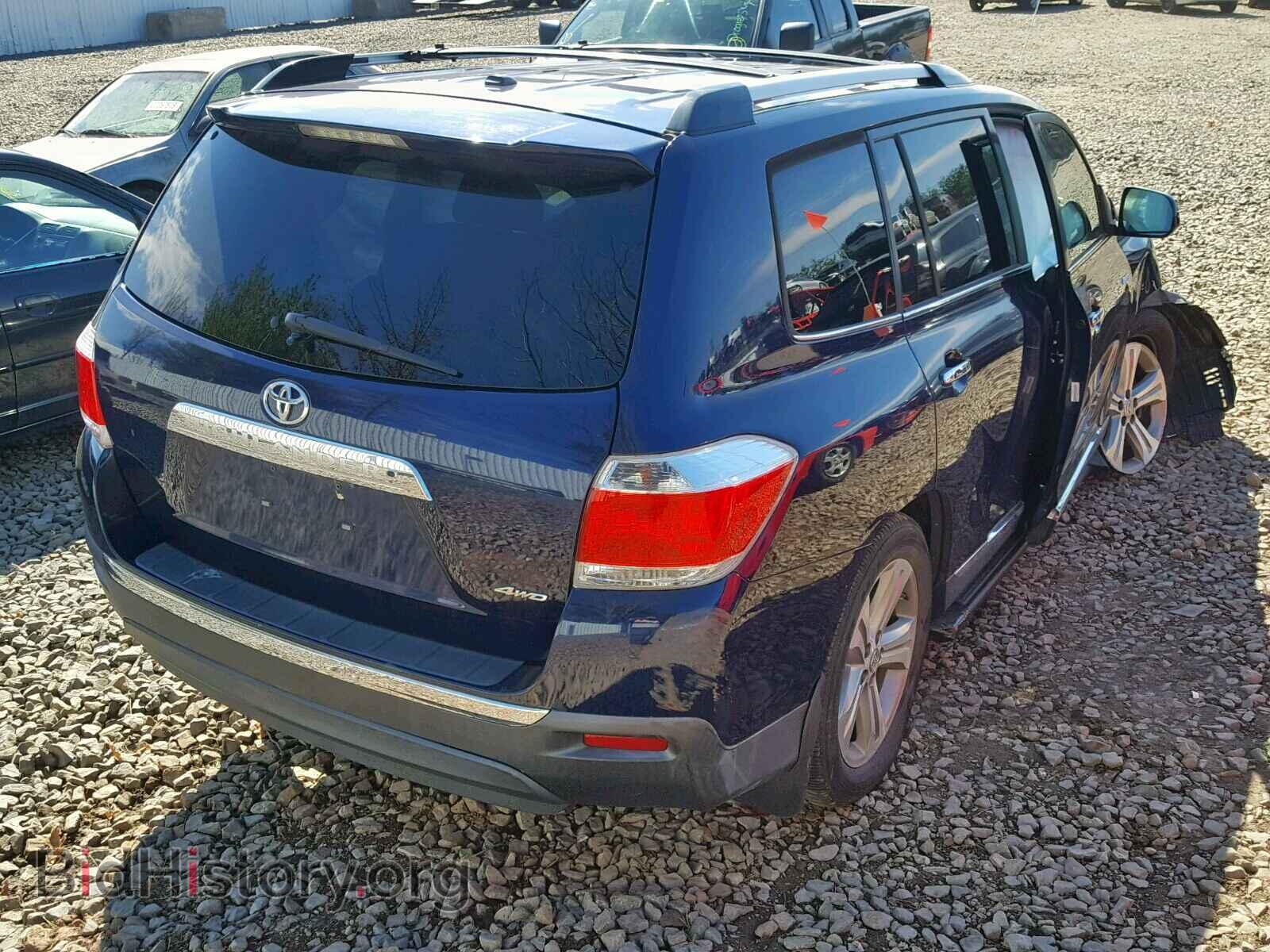 2011 TOYOTA HIGHLANDER - VIN: 5TDDK3EH3BS066571 - Фото 4