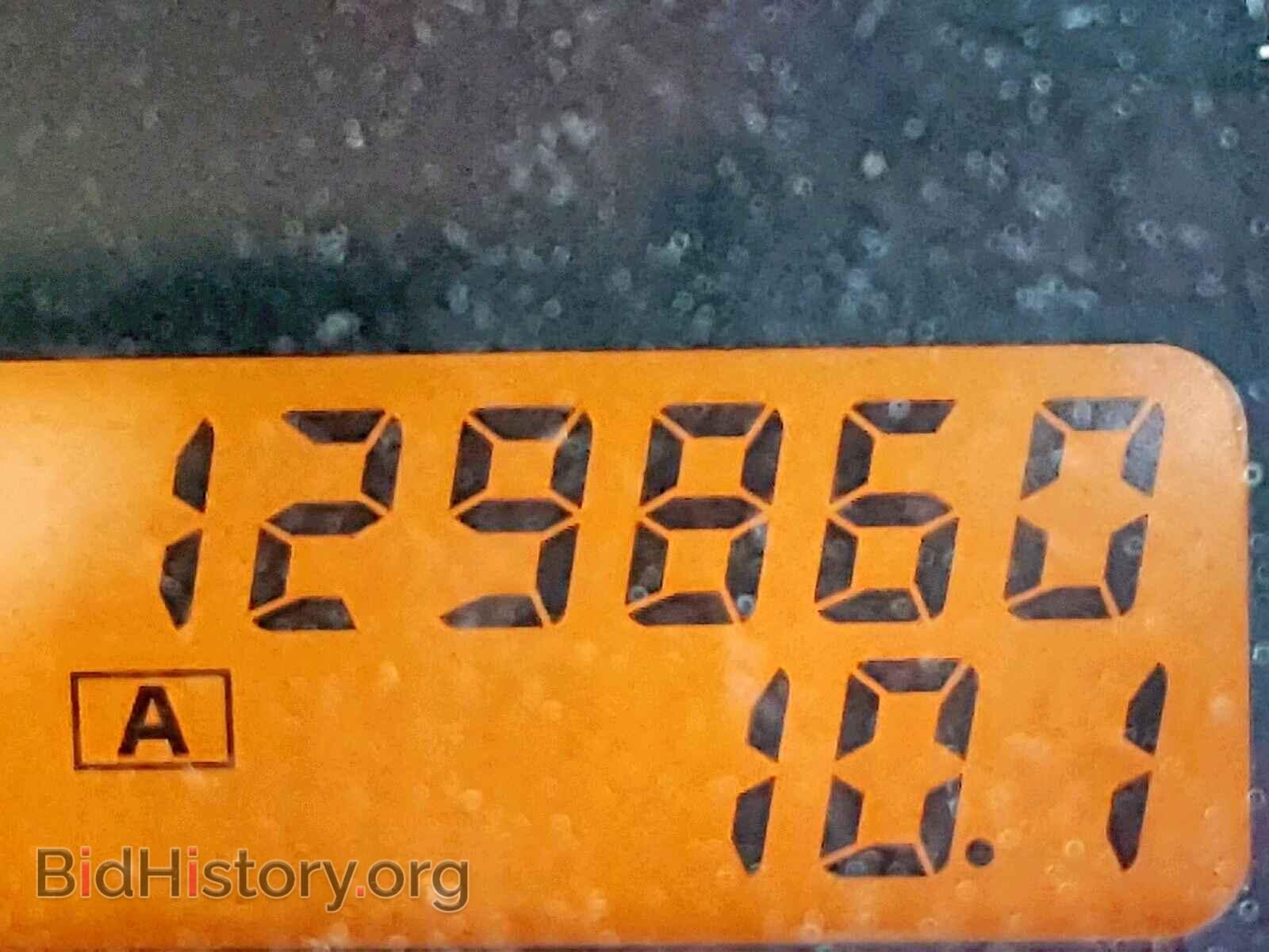 2008 NISSAN VERSA - VIN: 3N1BC11E48L461137 - Фото 8