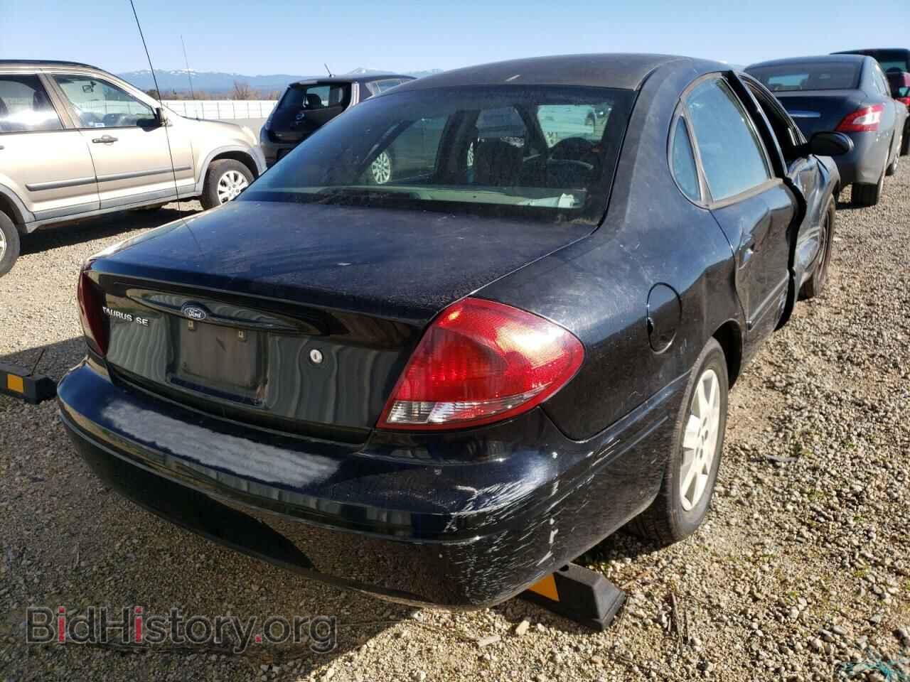 2006 FORD TAURUS - VIN: 1FAHP53U16A116875 - Фото 4