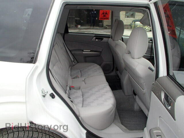 2010 SUBARU FORESTER - VIN: JF2SH6CC7AH800227 - Фото 6