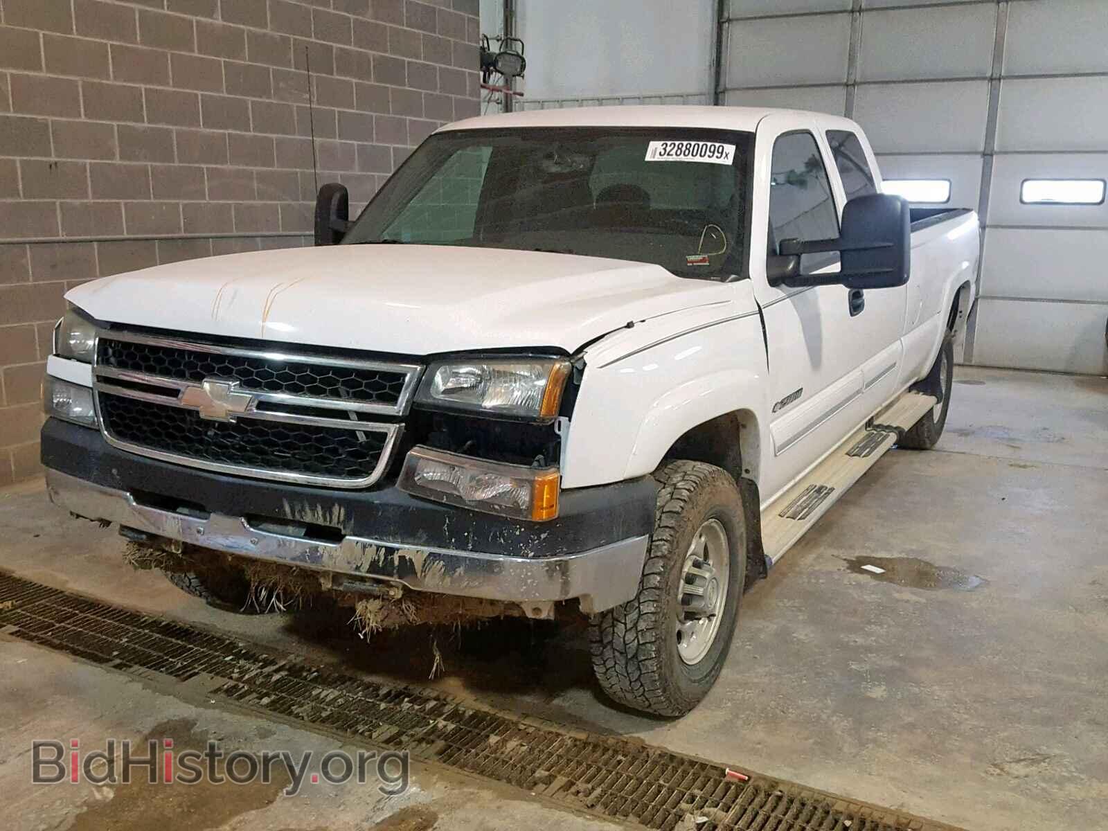2007 CHEVROLET SILVERADO - VIN: 1GCHK29U77E135472 - Фото 2