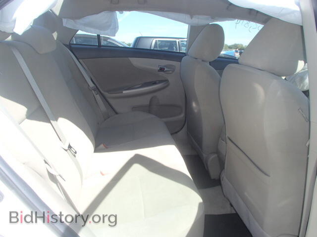 2011 TOYOTA COROLLA - VIN: 2T1BU4EE4BC567233 - Фото 6