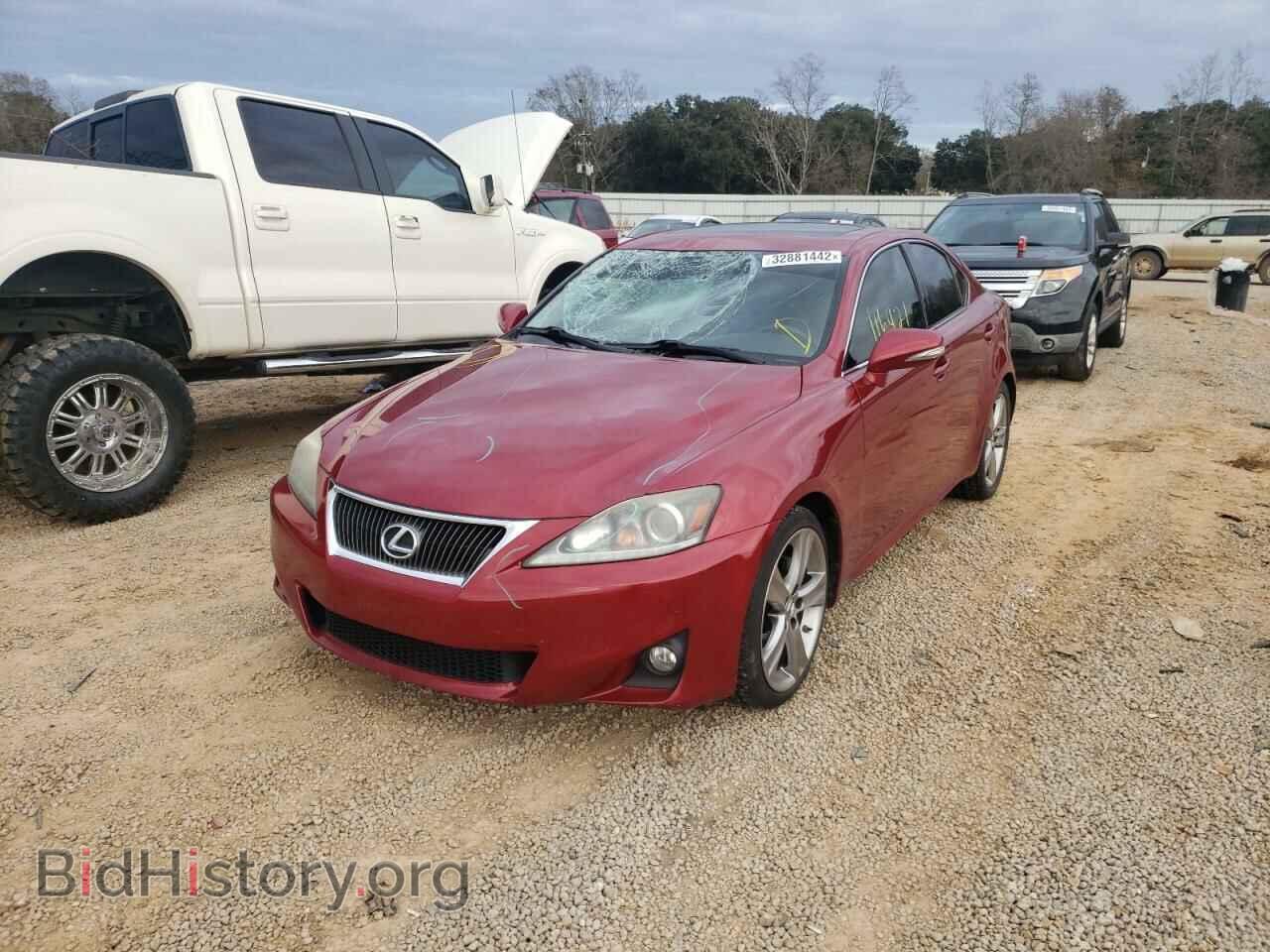 2011 LEXUS IS - VIN: JTHBF5C25B5155956 - Photo 2