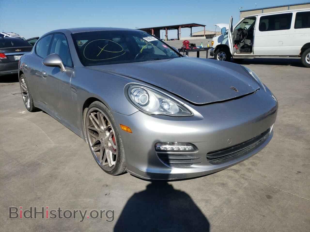 Photo WP0AA2A77BL011474 - PORSCHE PANAMERA 2011