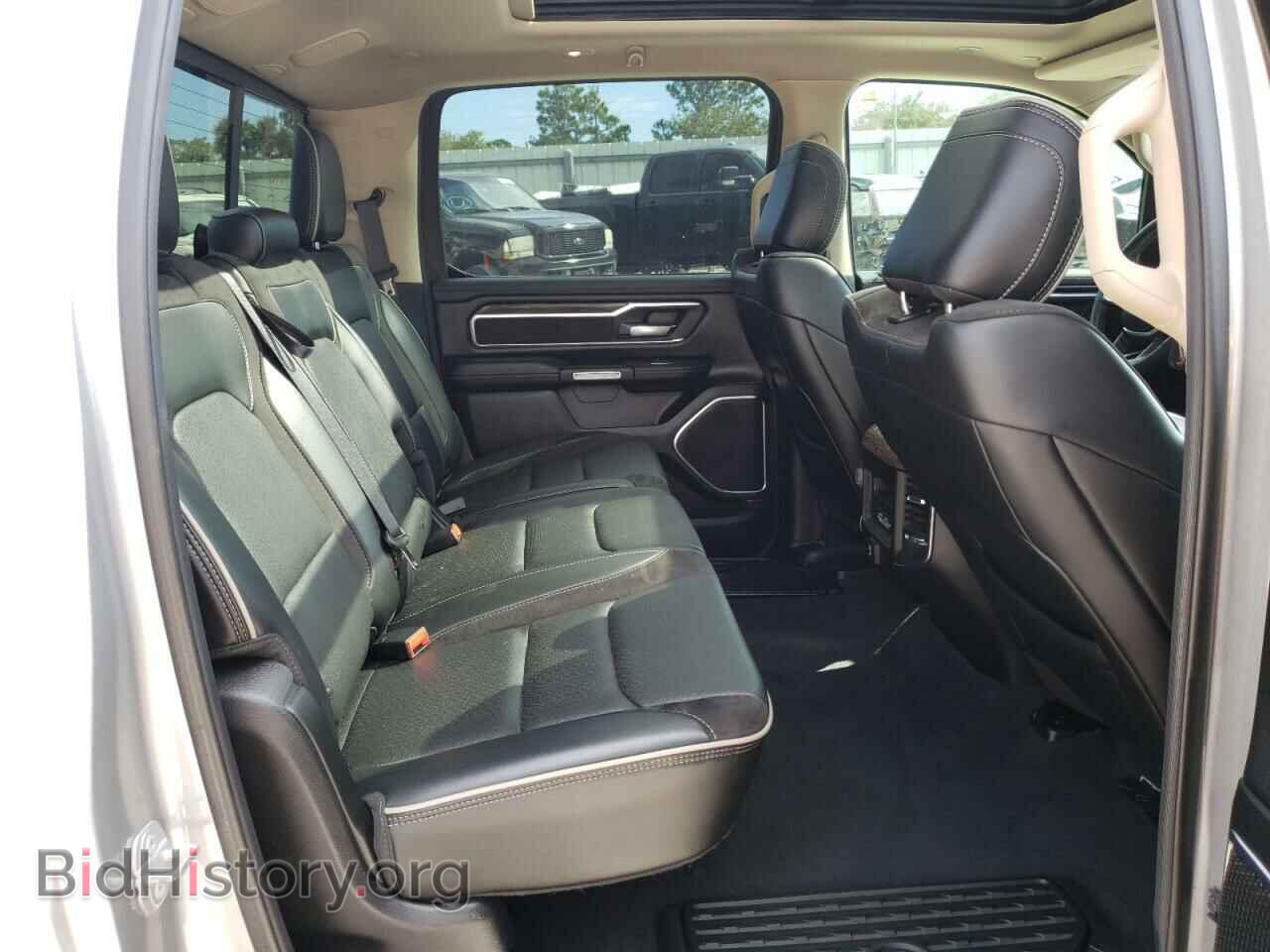 2019 RAM 1500 - VIN: 1C6SRFJT9KN781558 - Фото 6