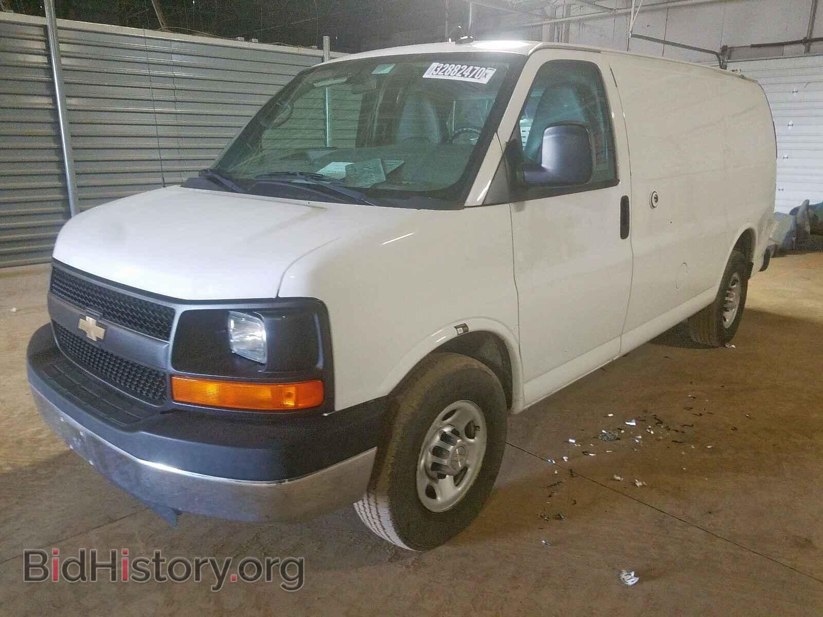 2014 CHEVROLET EXPRESS - VIN: 1GCWGFCA2E1914703 - Фото 2