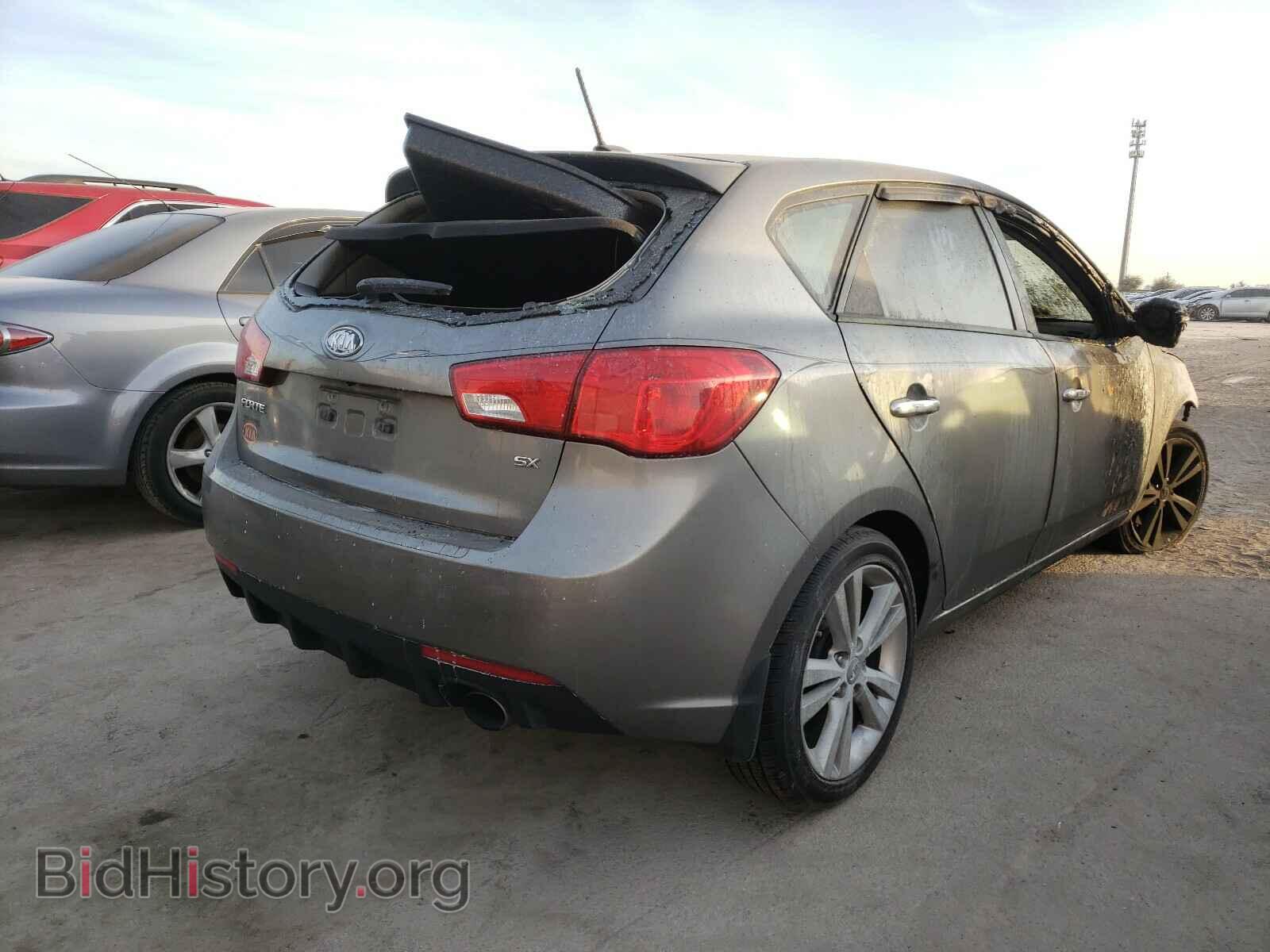 2012 KIA FORTE - VIN: KNAFW5A38C5582318 - Фото 4