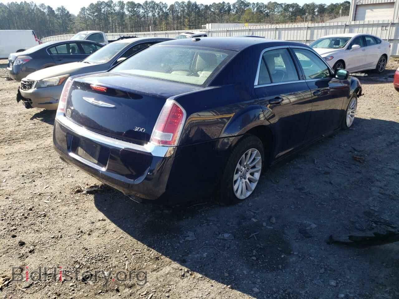2013 CHRYSLER 300 - VIN: 2C3CCAAG9DH573099 - Фото 4
