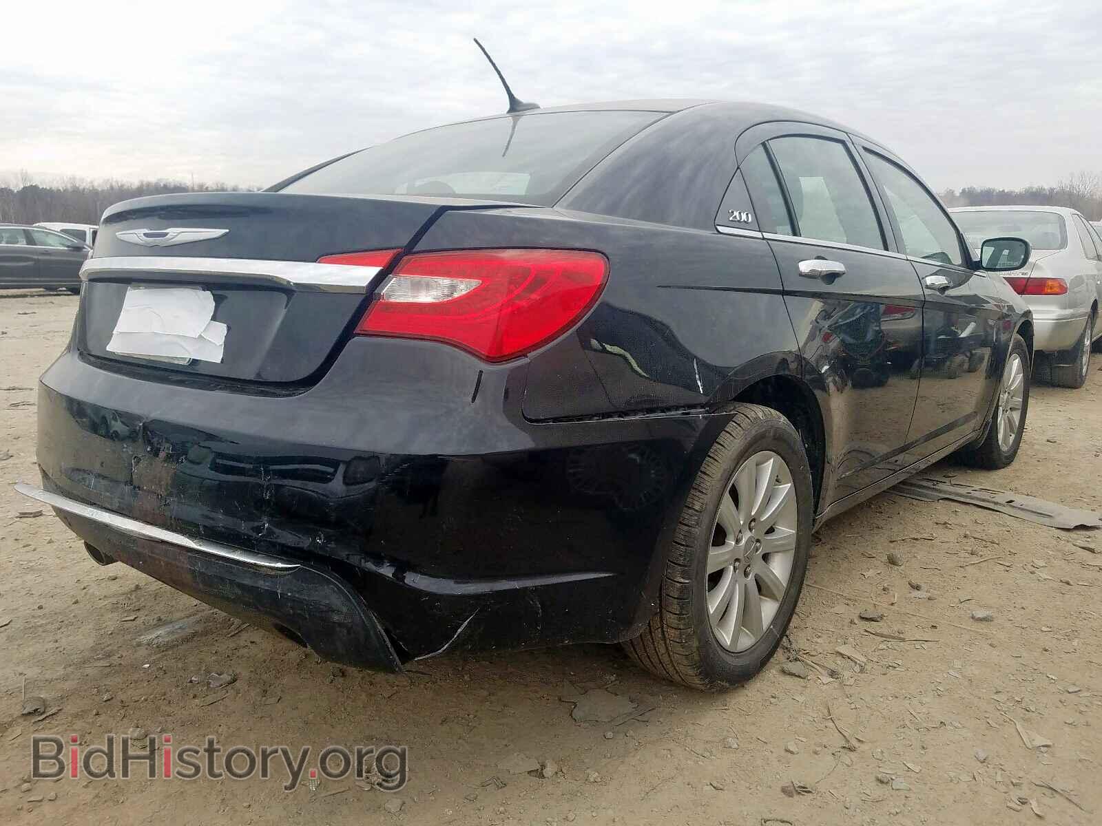 2013 CHRYSLER 200 - VIN: 1C3CCBCG1DN550362 - Photo 4