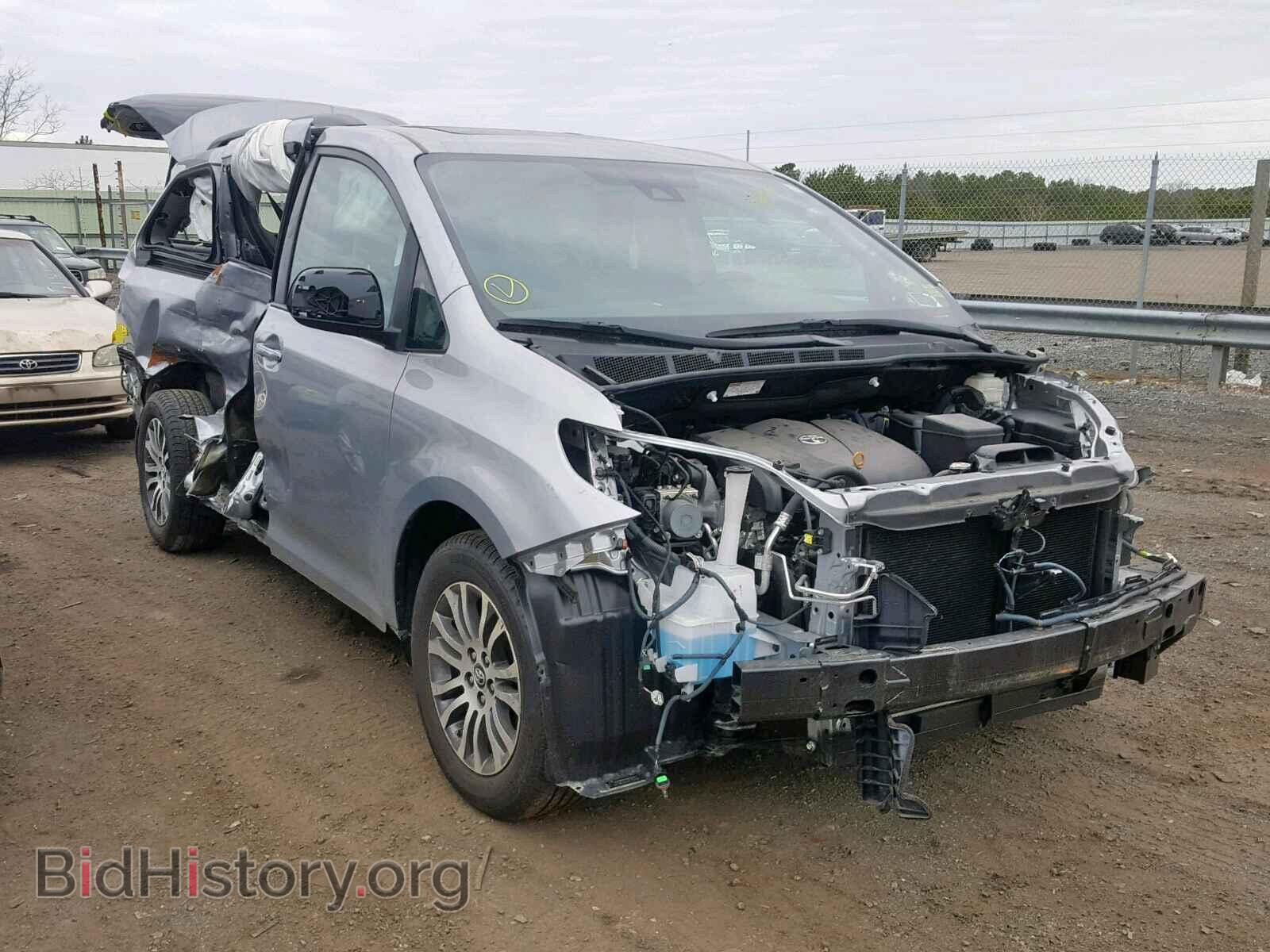 Photo 5TDYZ3DC2JS936831 - TOYOTA SIENNA XLE 2018